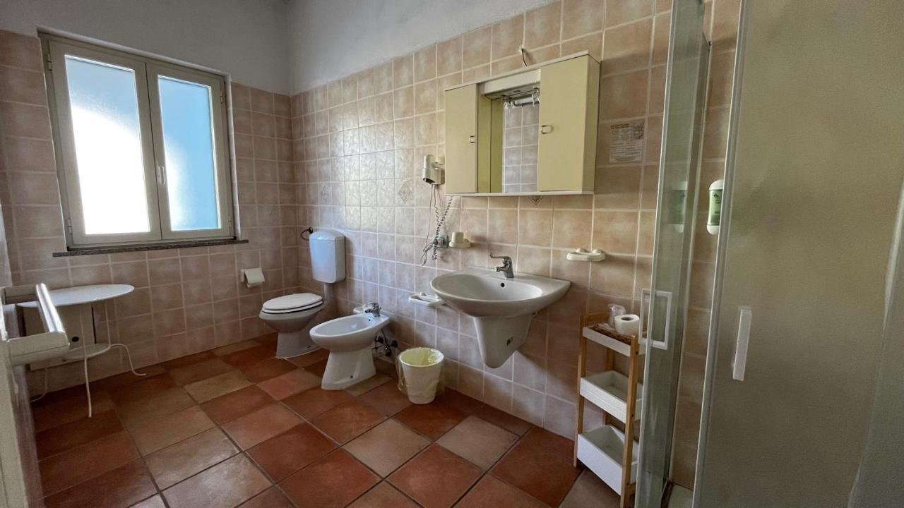 Hotel Frassetto Santa Teresa Gallura Exteriör bild