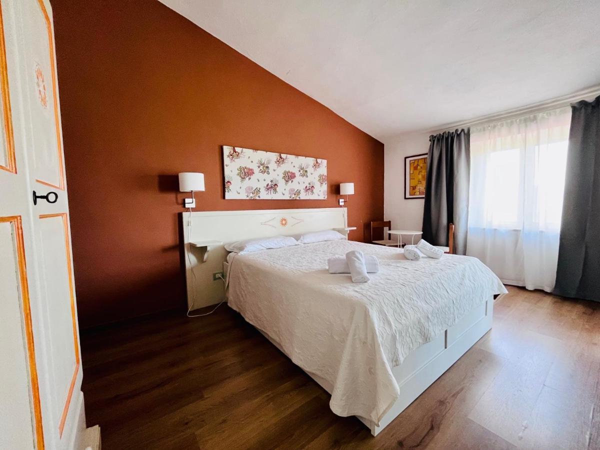 Hotel Frassetto Santa Teresa Gallura Exteriör bild
